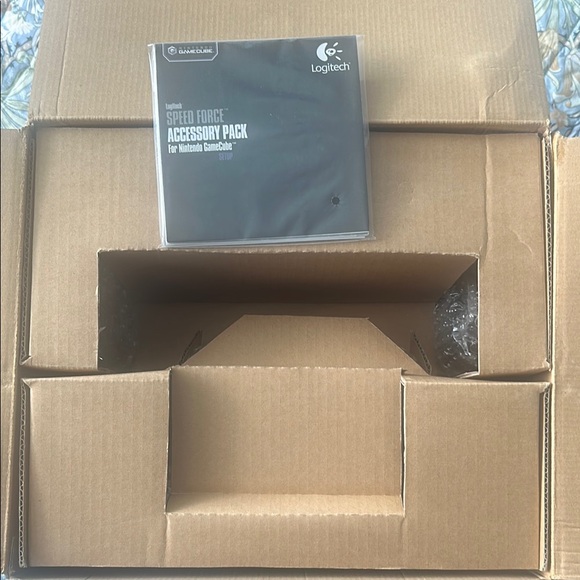 Logitech Speed Force GameCube Pack - Black - Picture 4 of 5